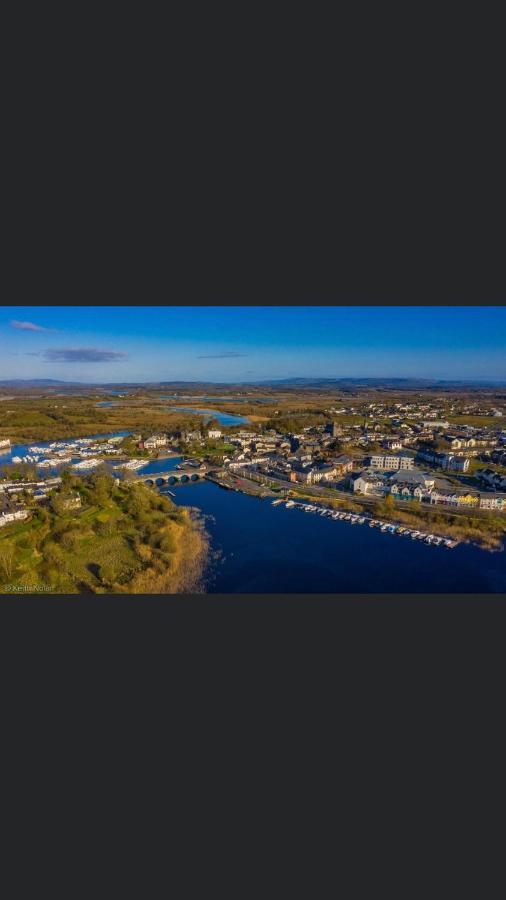 Carrick on Shannon Parisian Style Townhouseヴィラ エクステリア 写真