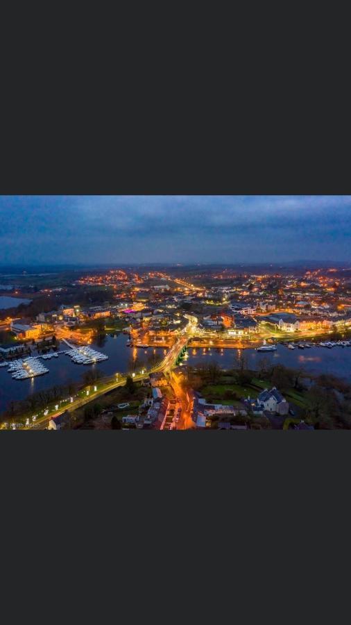 Carrick on Shannon Parisian Style Townhouseヴィラ エクステリア 写真